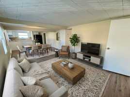 featured image of 165 N Hanover St