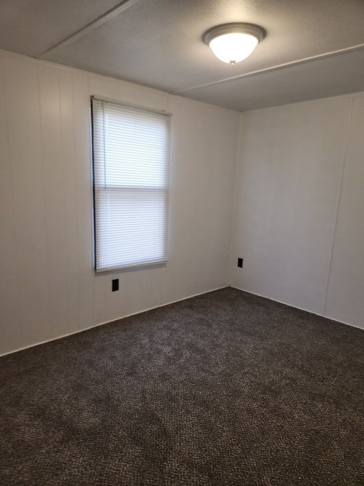 Southern Gardens - Marissa - Photo 6 of 17