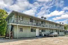 2408 Meyers St - Photo 1 of 1