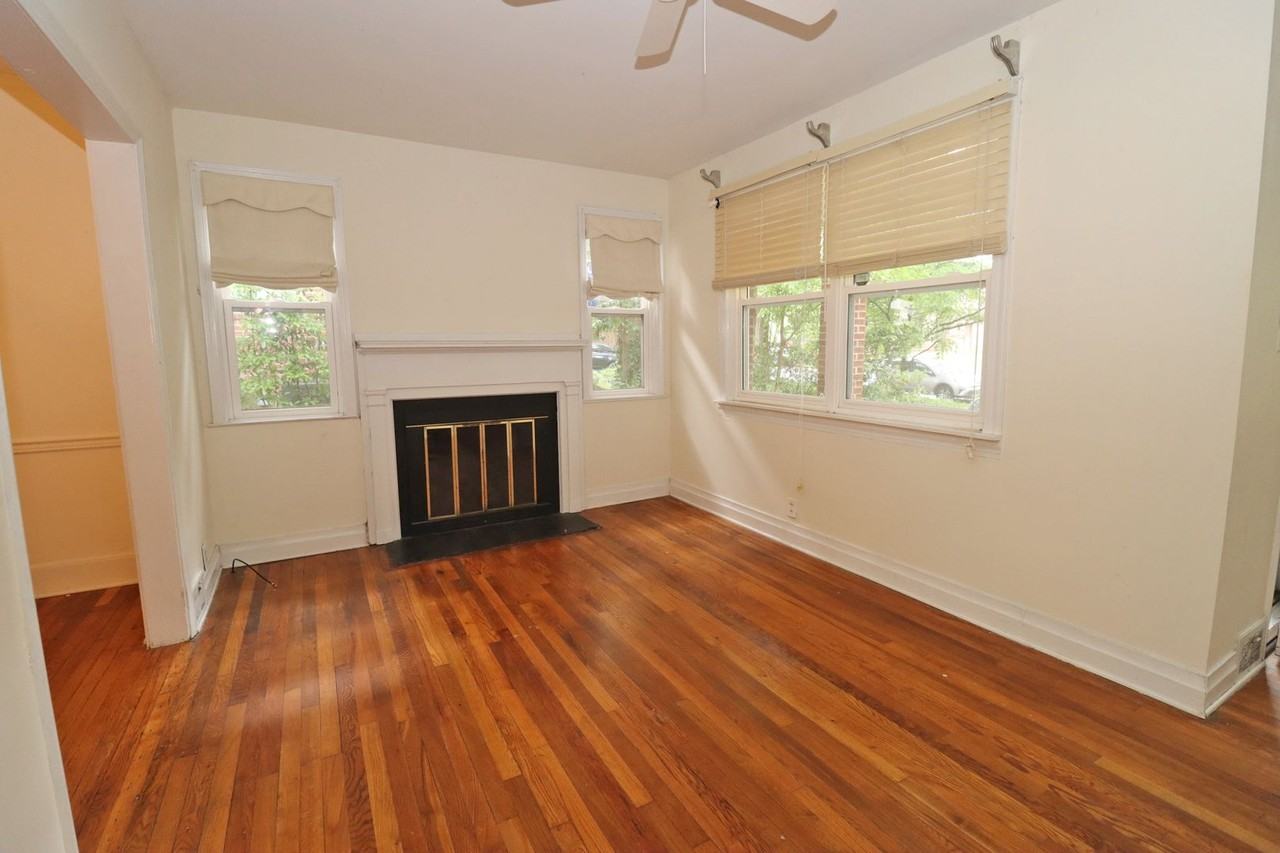 2716 Heyward St - Photo 6 of 34