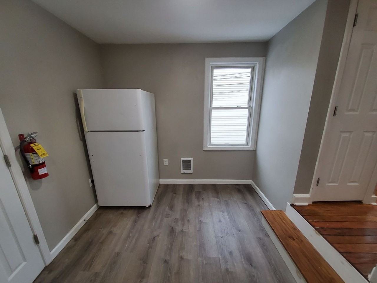 57 E Garrison - FOR SALE - Photo 5 of 22