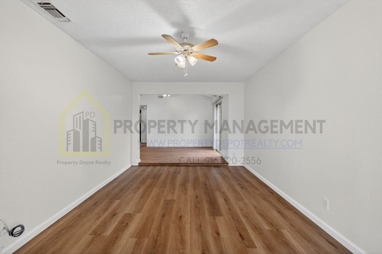 8973 El Mirador Dr - Photo 3 of 37