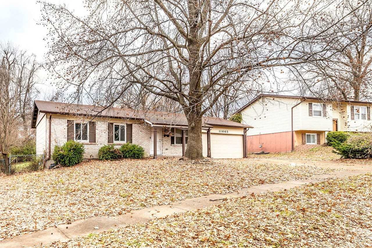 11665 Briarbrae Ct - Photo 4 of 29