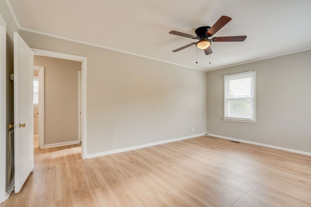 2614 Mimosa Ln - Photo 6 of 27