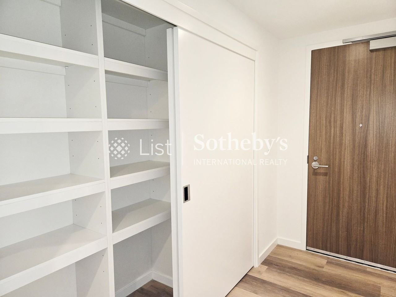 1515 Liona St #2919L - Photo 3 of 25