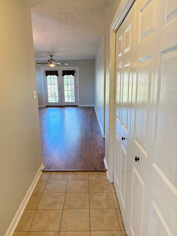 251 Sleepy Creek Dr - Photo 3 of 14