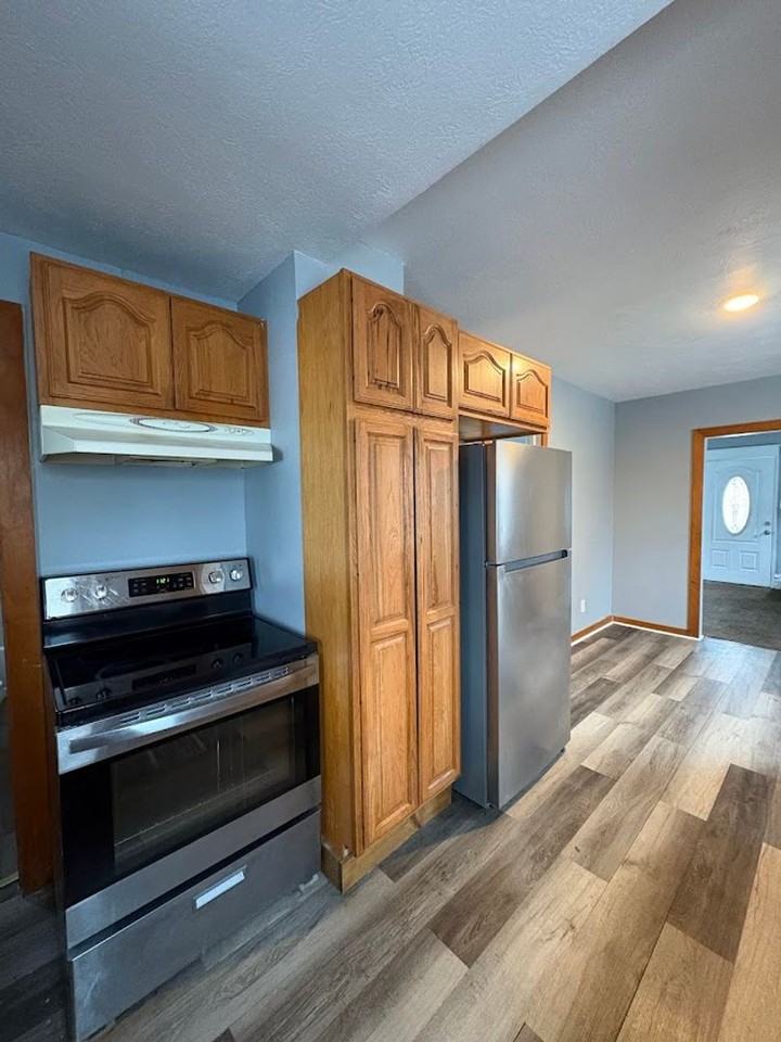 2297 8th St Sw - Photo 4 of 20