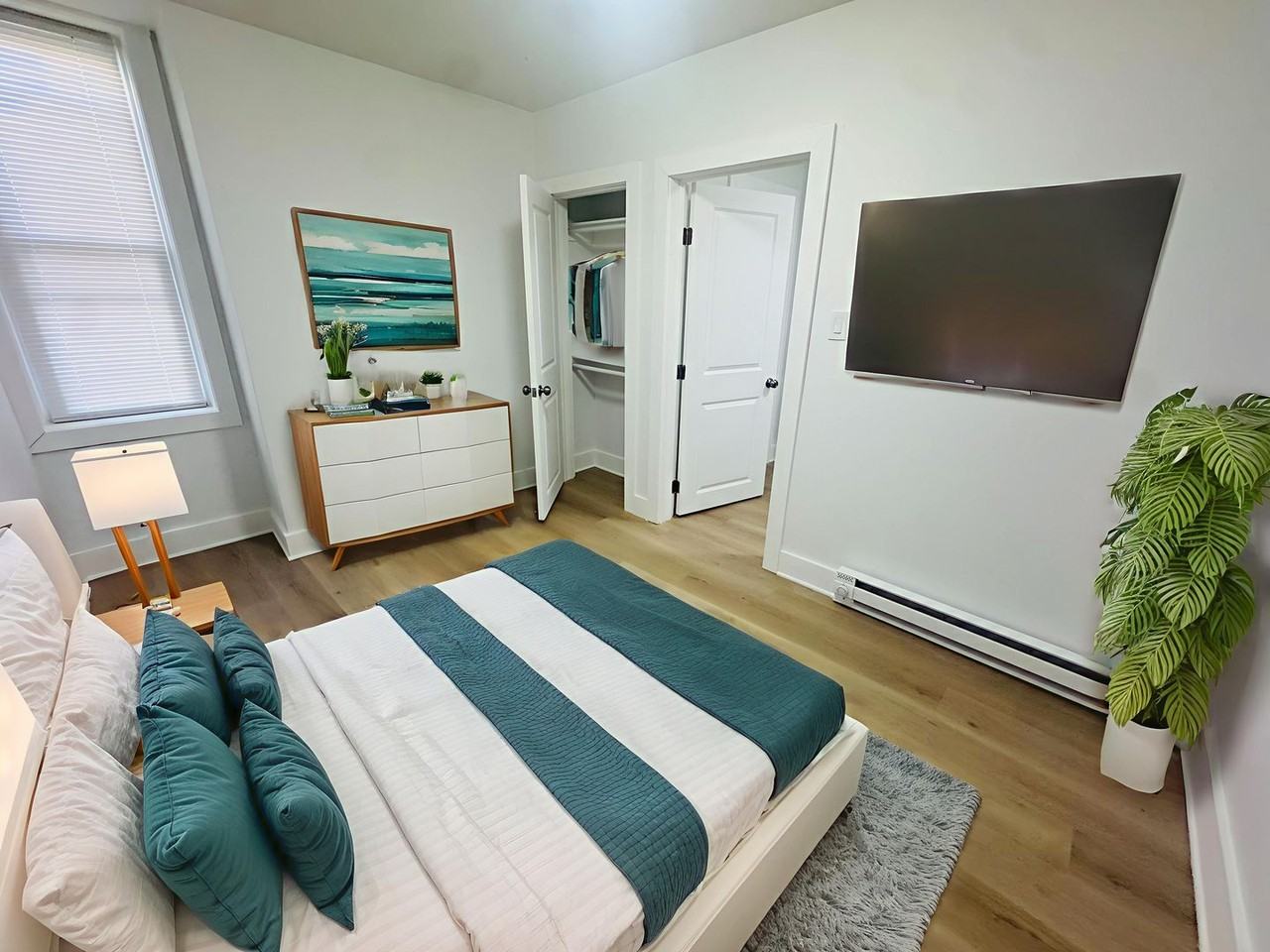 5522 Harmer St - Photo 3 of 27