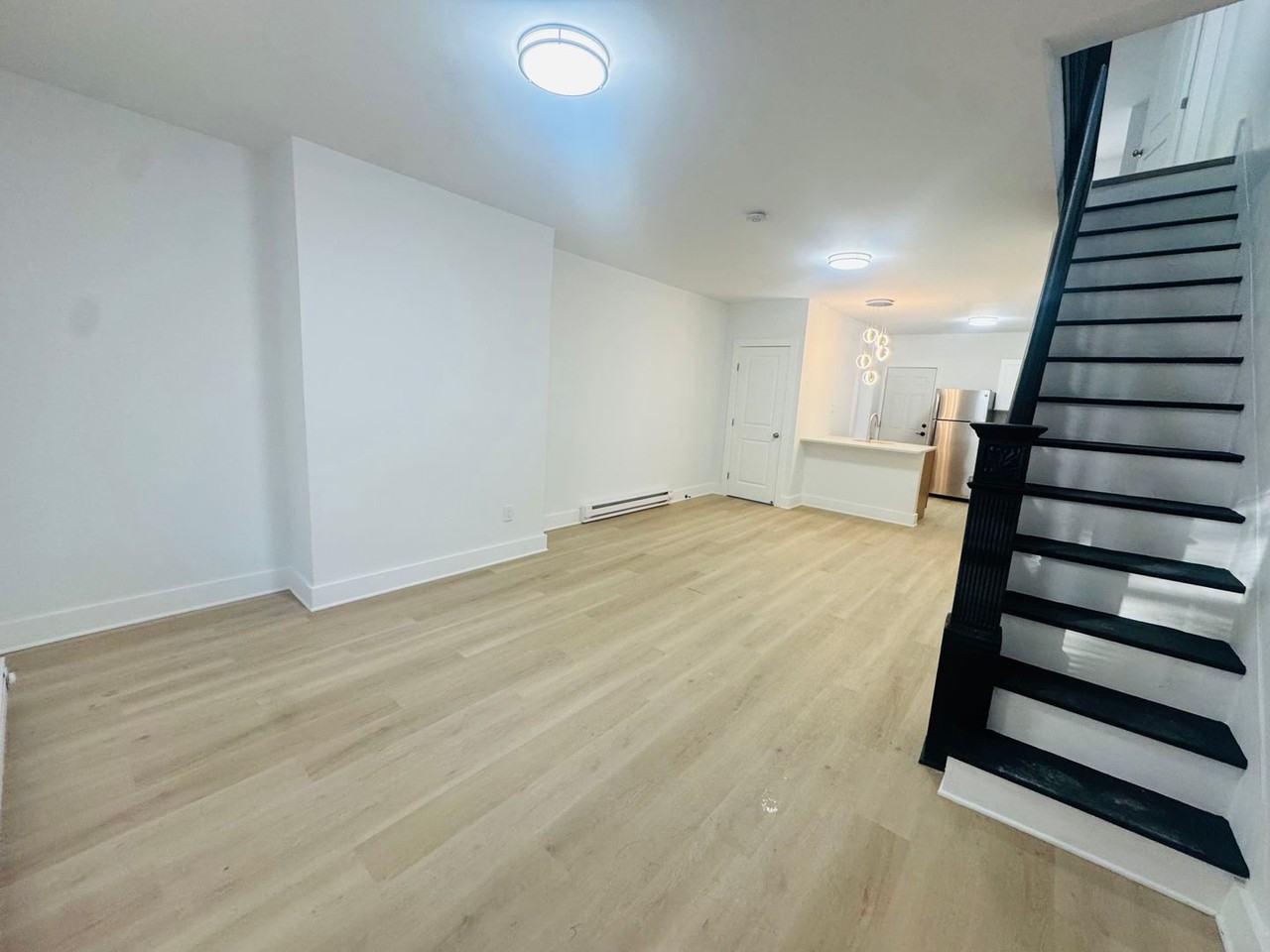 5522 Harmer St - Photo 6 of 27