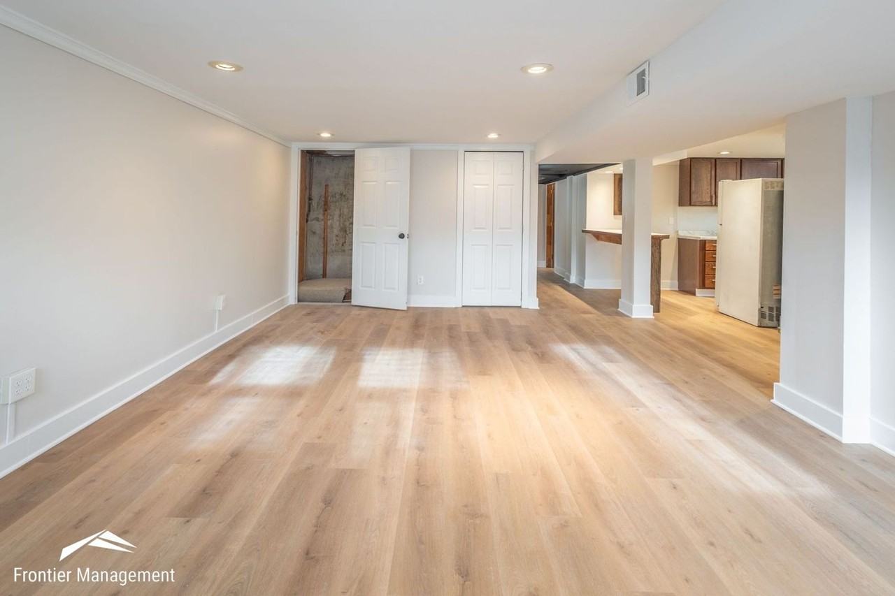 1112 Woodland St. - Photo 4 of 19