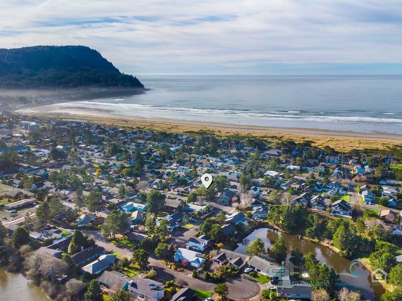 1616 S Edgewood St - Photo 2 of 13