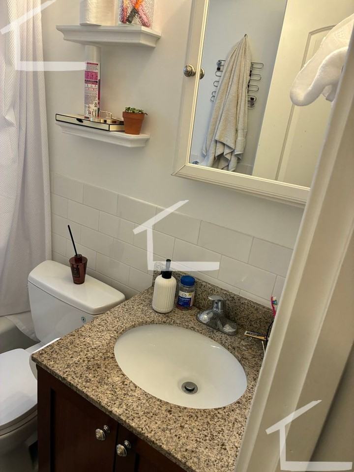 39 Glenville Ave - Photo 7 of 12