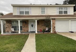 featured image of 3805 N Deerwood Dr