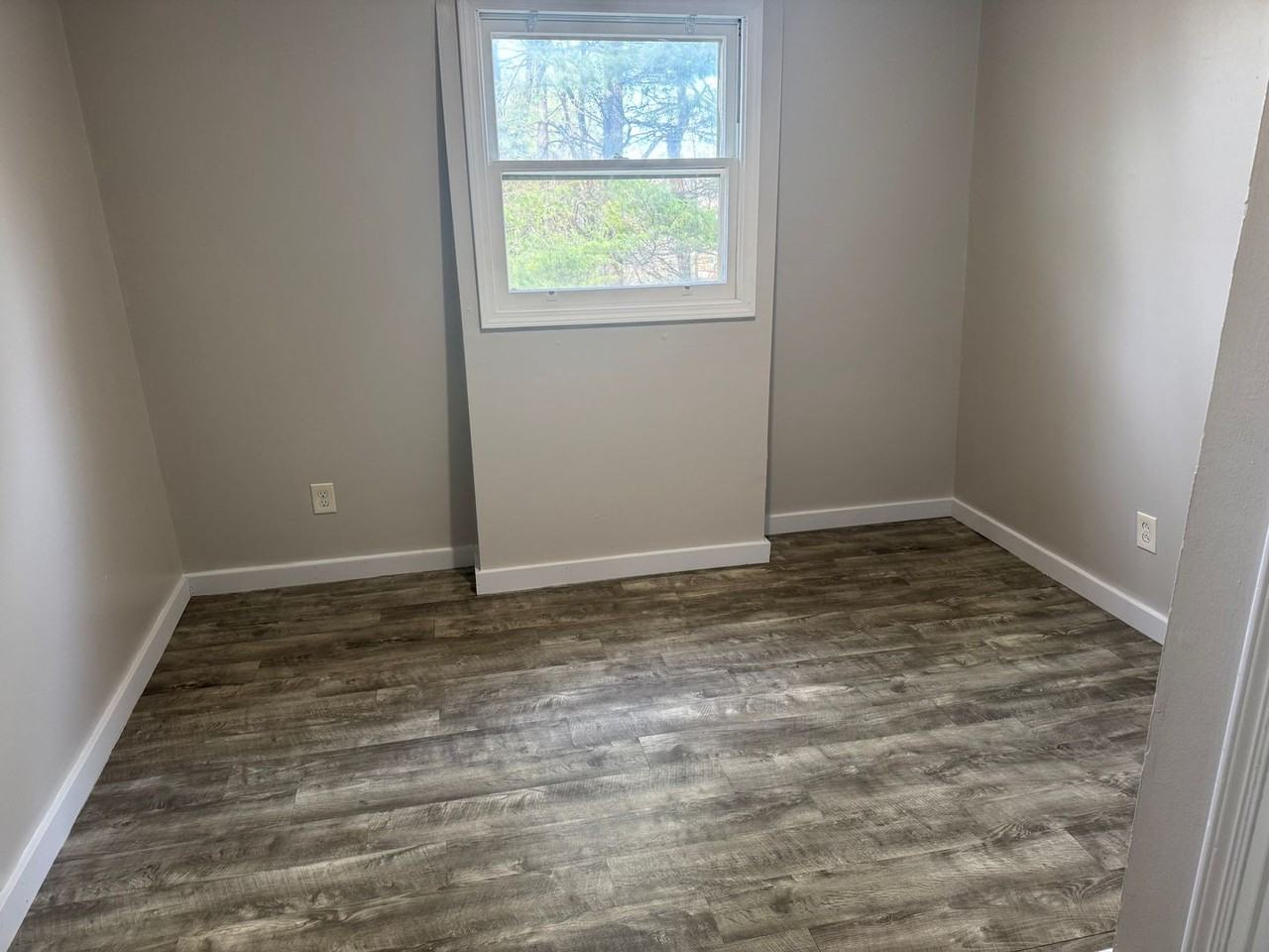 1504 Colony Park Dr - Photo 6 of 10