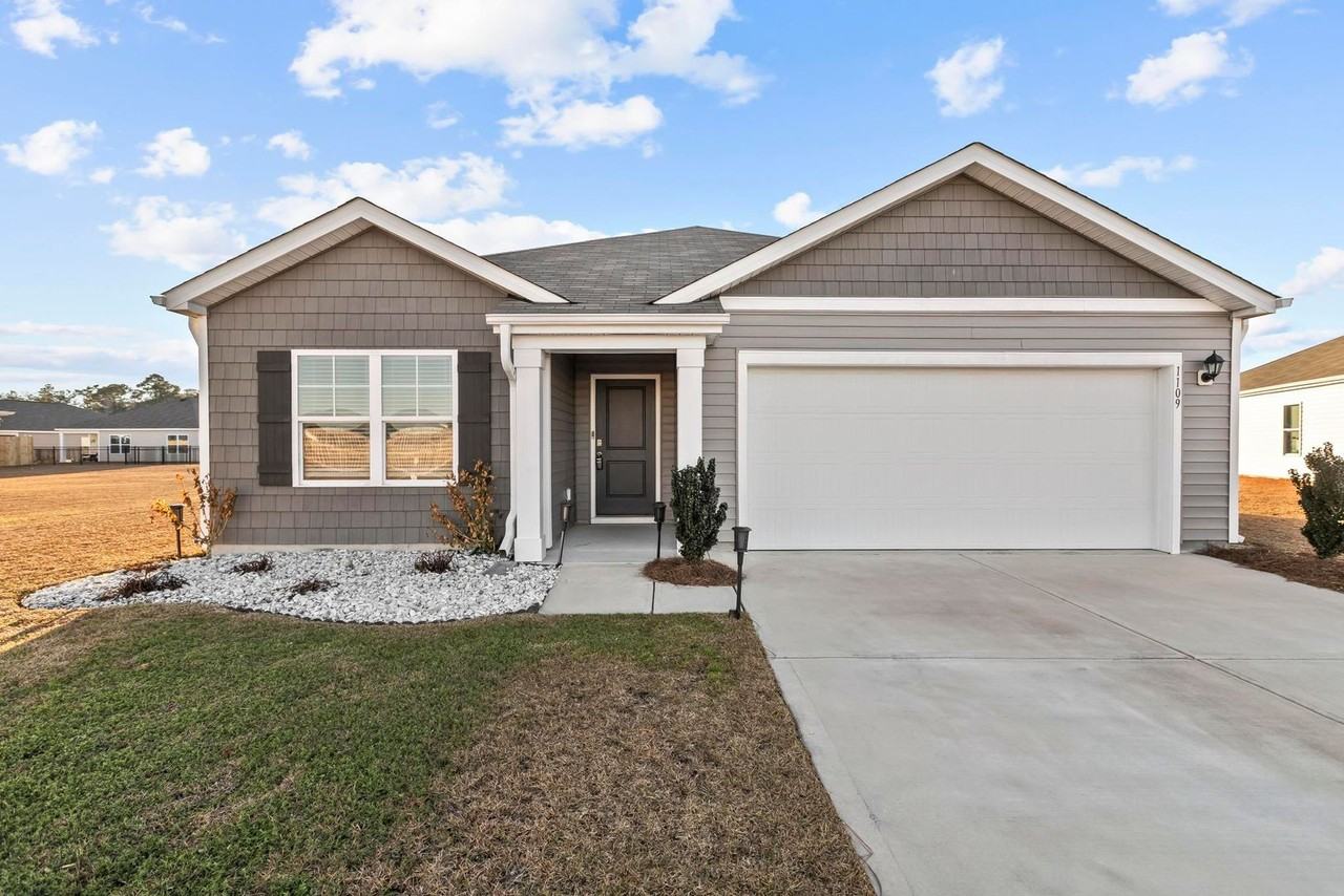 1109 Saint Augustine Dr - Photo 2 of 24