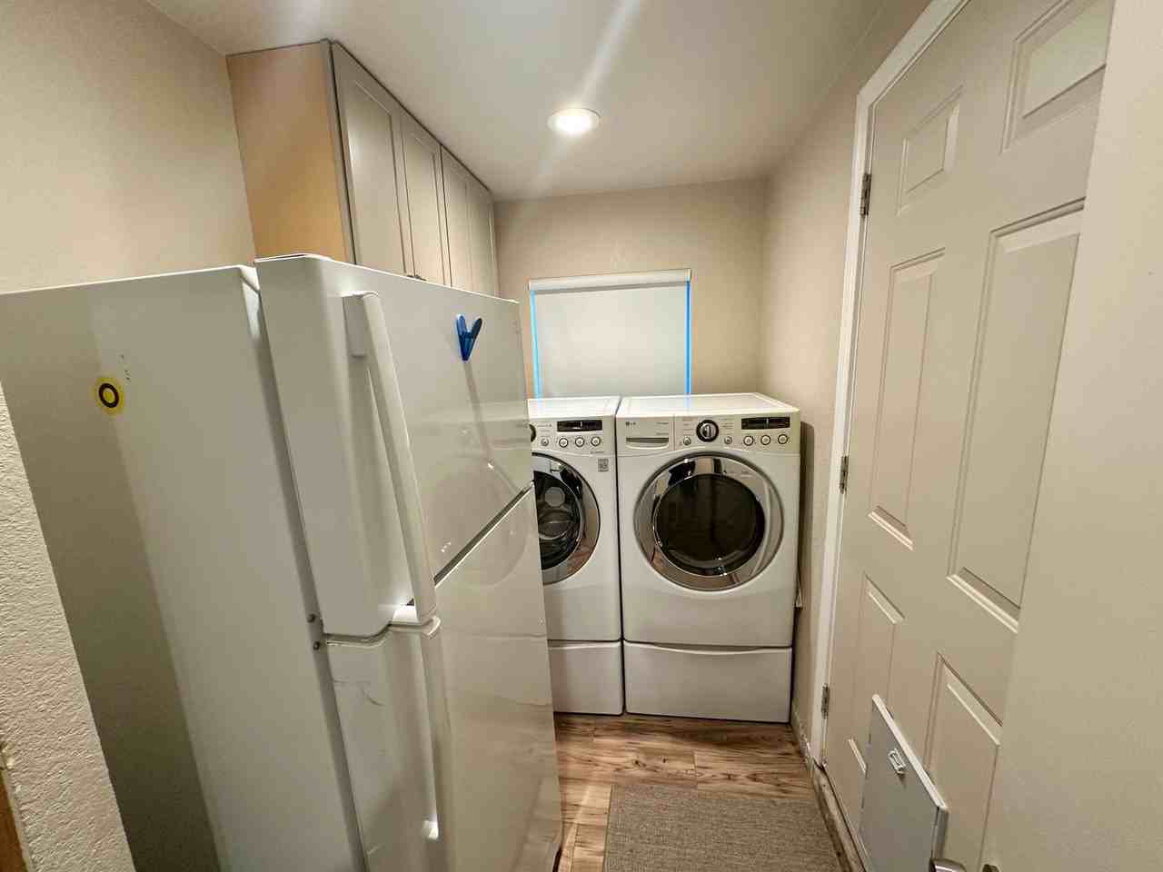 10891 Berggren Ln - Photo 6 of 17