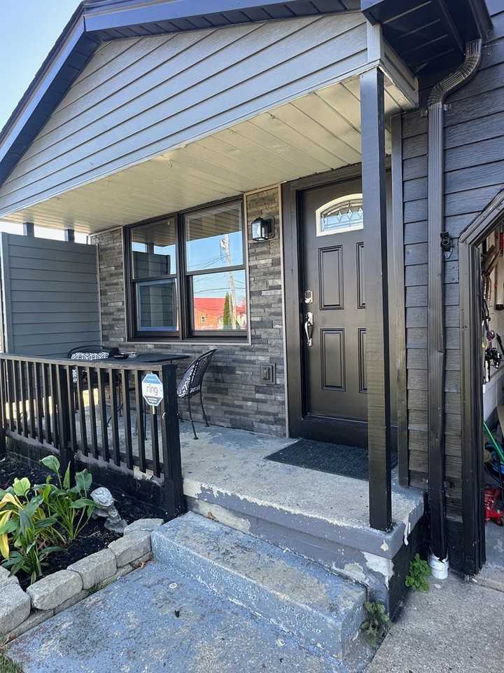 941 Moyer Ave - Photo 5 of 15