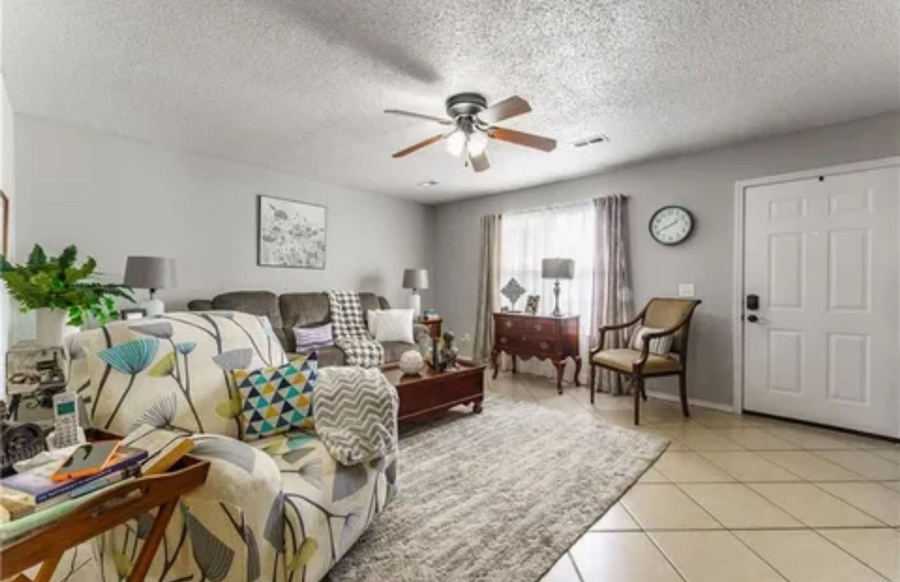 3304 Southwest Landau Court - Photo 2 of 8