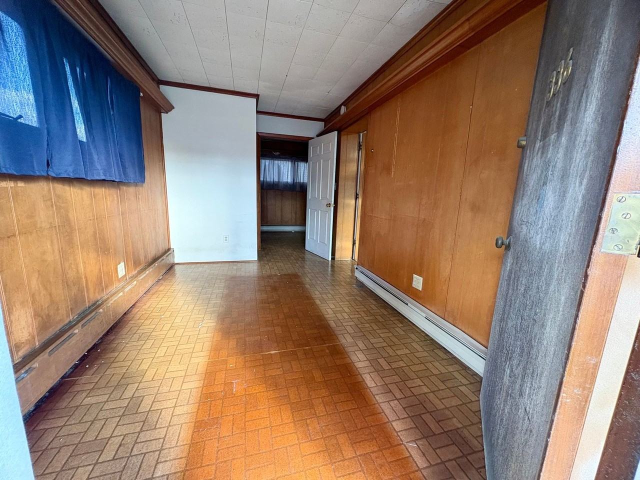 1 S Brown St - Photo 7 of 31