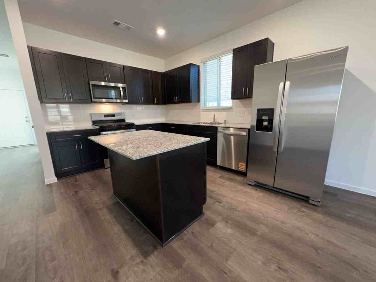 15313 Dapple Bluff Ln - Photo 5 of 28