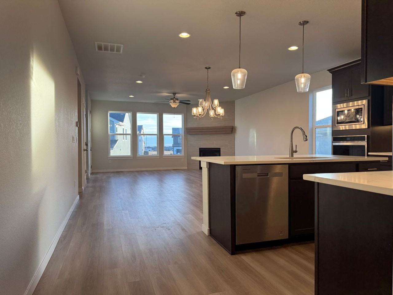 7967 Pennydale Dr - Photo 5 of 24