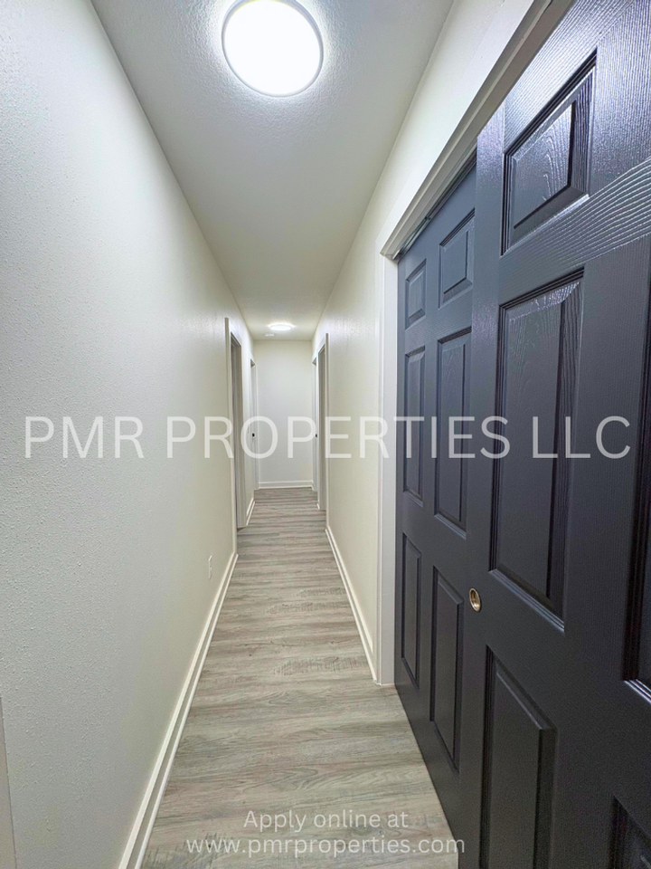 5211 Lake Ave - Photo 5 of 9