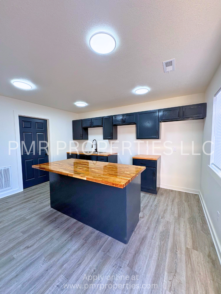 5211 Lake Ave - Photo 6 of 9