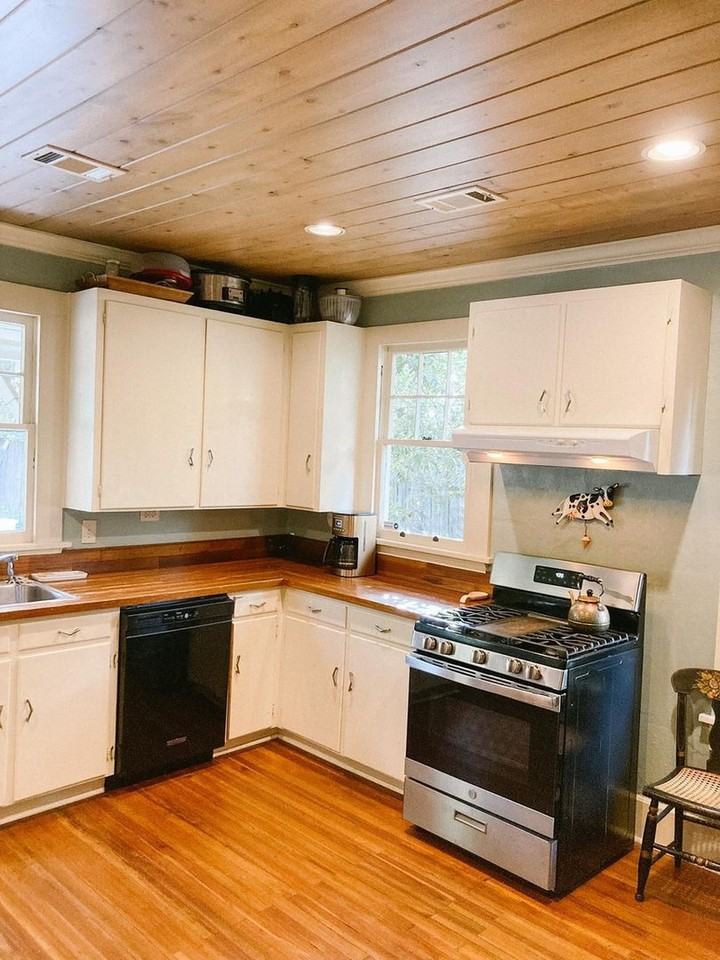 1436 22nd St - Photo 3 of 28