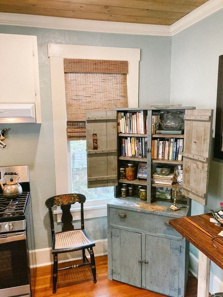 1436 22nd St - Photo 5 of 28