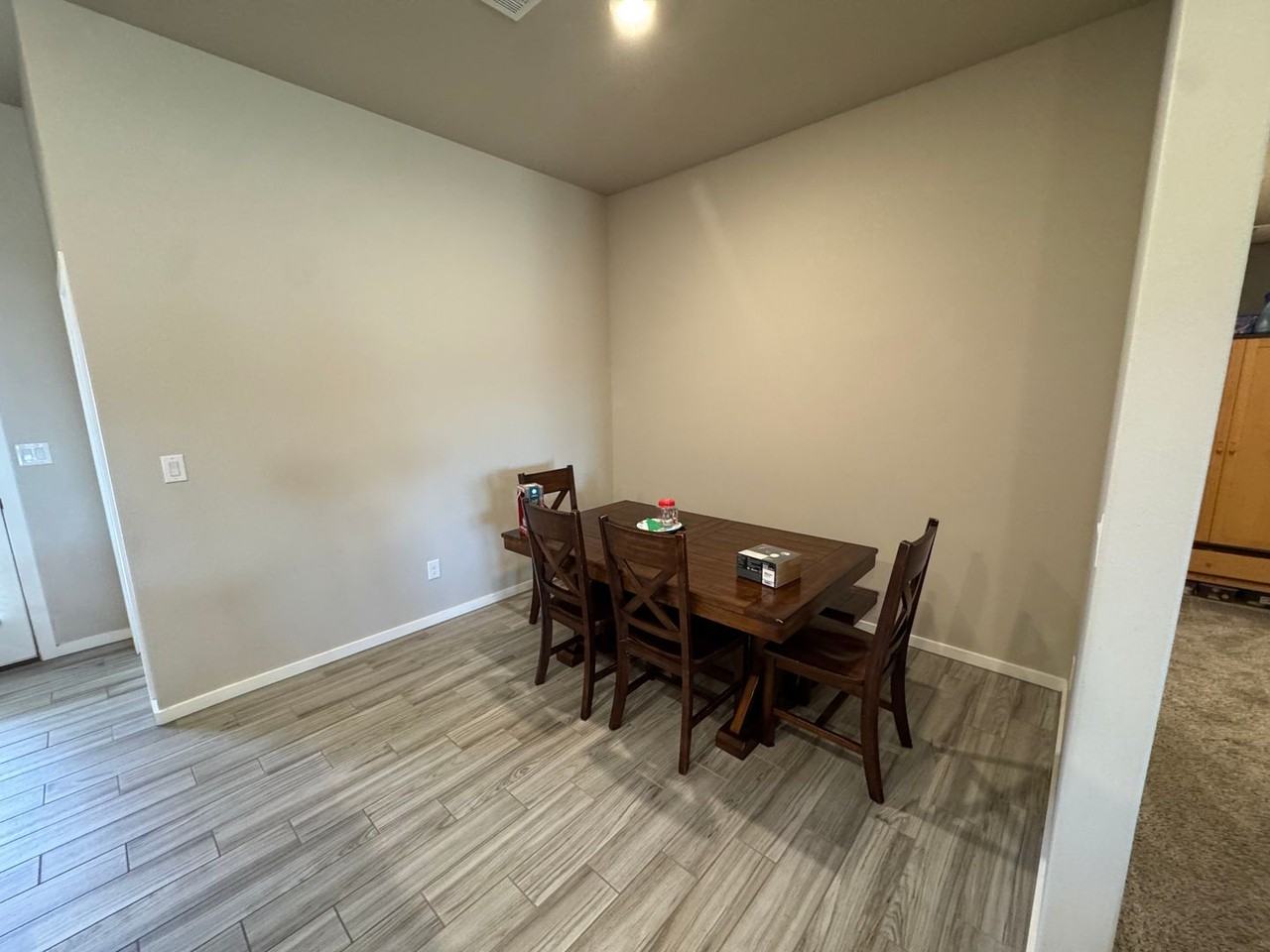 3118 Urbana Ave - Photo 5 of 17