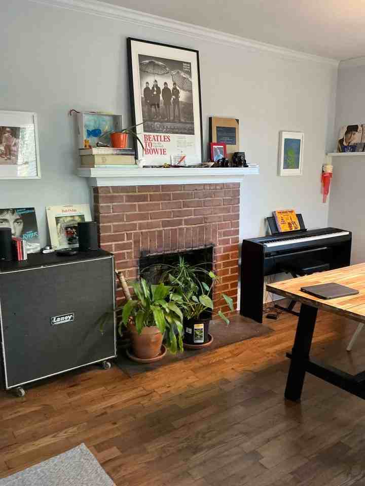 245 Sunset Ter - Photo 4 of 49