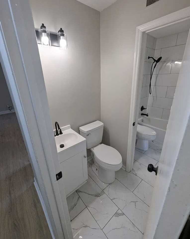 2846 Kenhill Dr - Photo 7 of 9