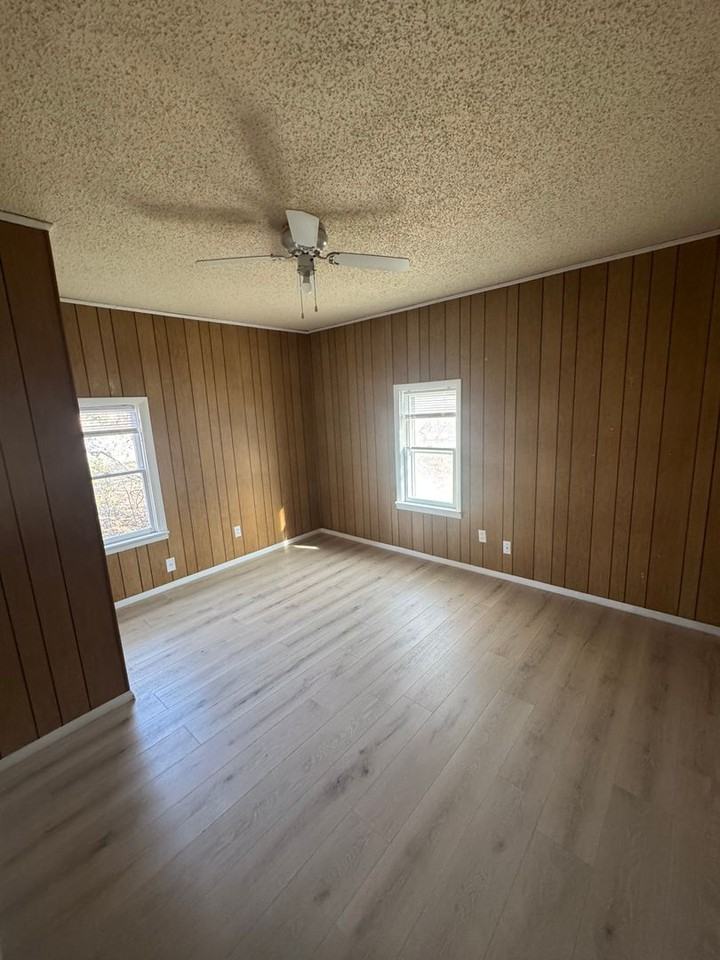 513 Cedar St - Photo 7 of 7