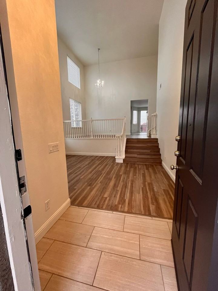 4333 Peninsula Dr - Photo 2 of 25