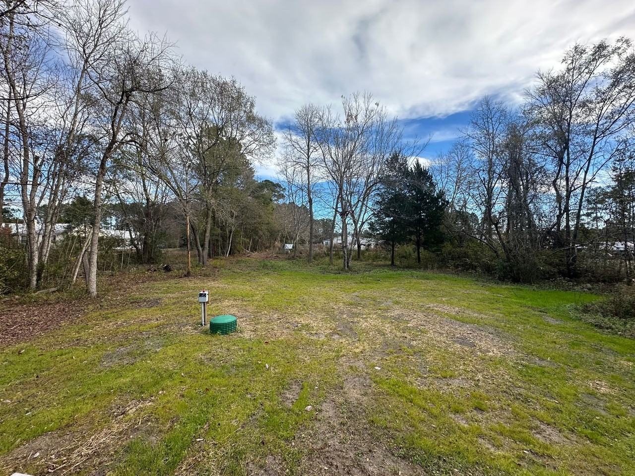 114 Deer Rd - Photo 3 of 23