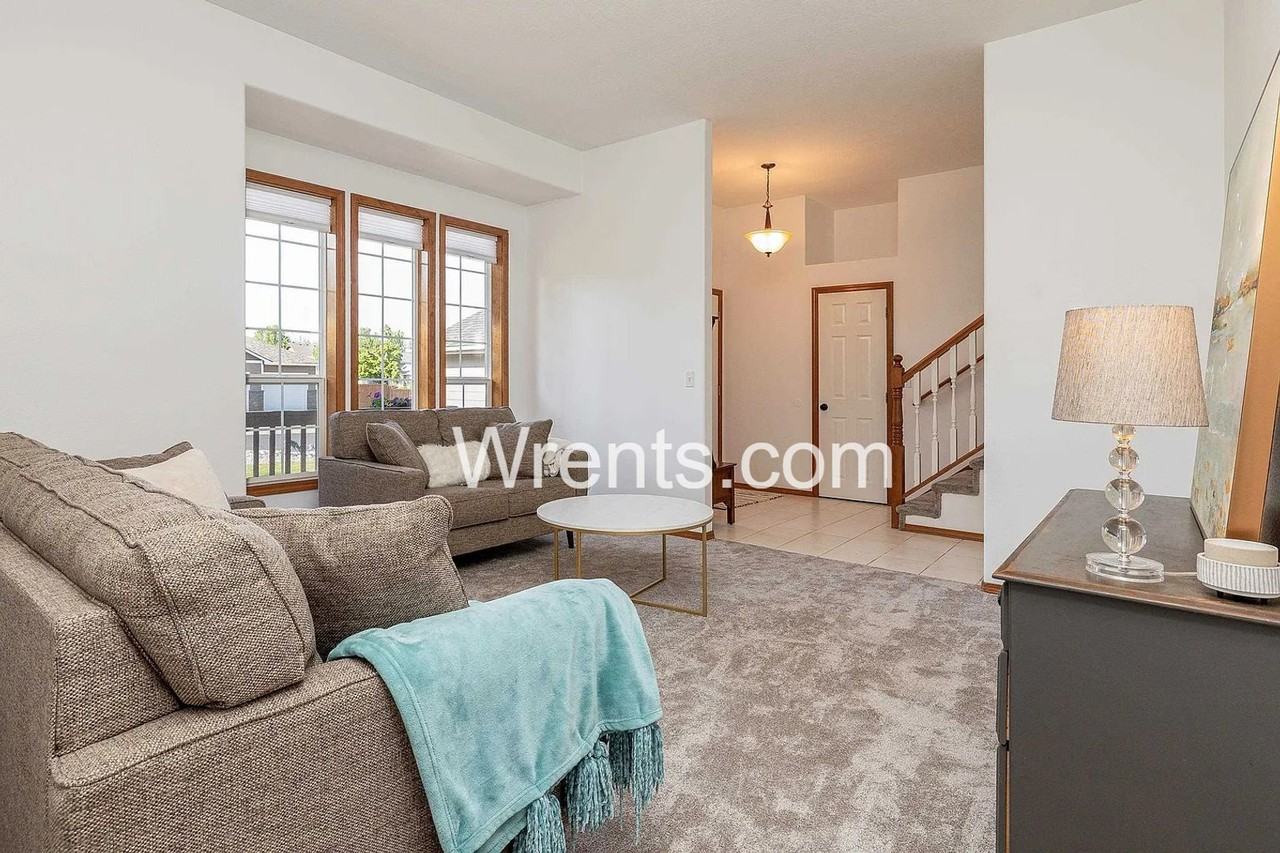 5622 E Sheffield Ln - Photo 5 of 26