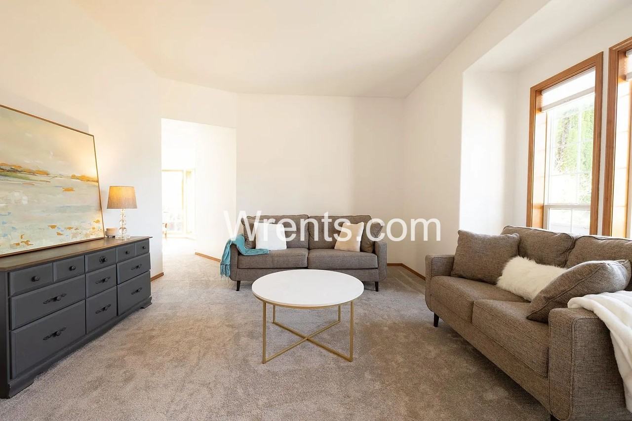 5622 E Sheffield Ln - Photo 6 of 26