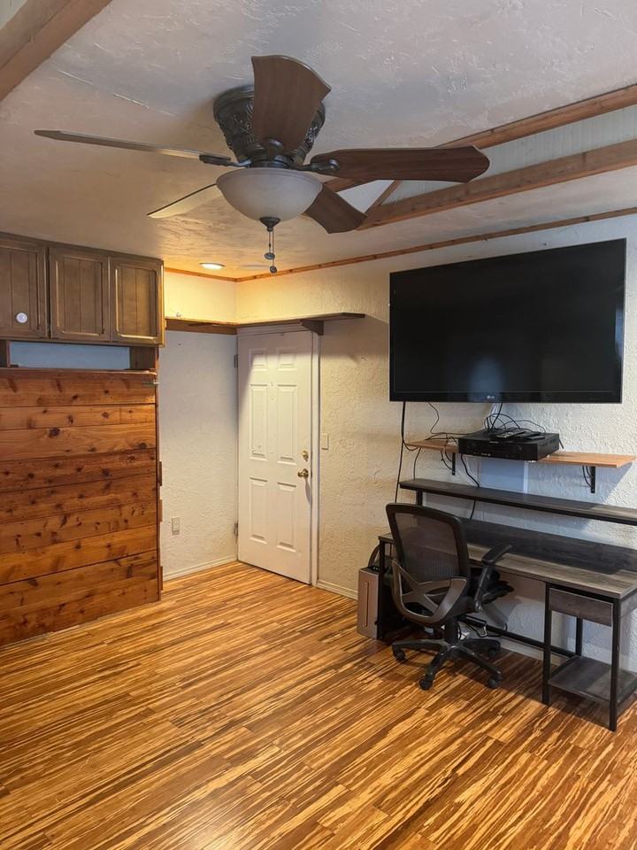 29866 Carol Ave #B - Photo 5 of 15