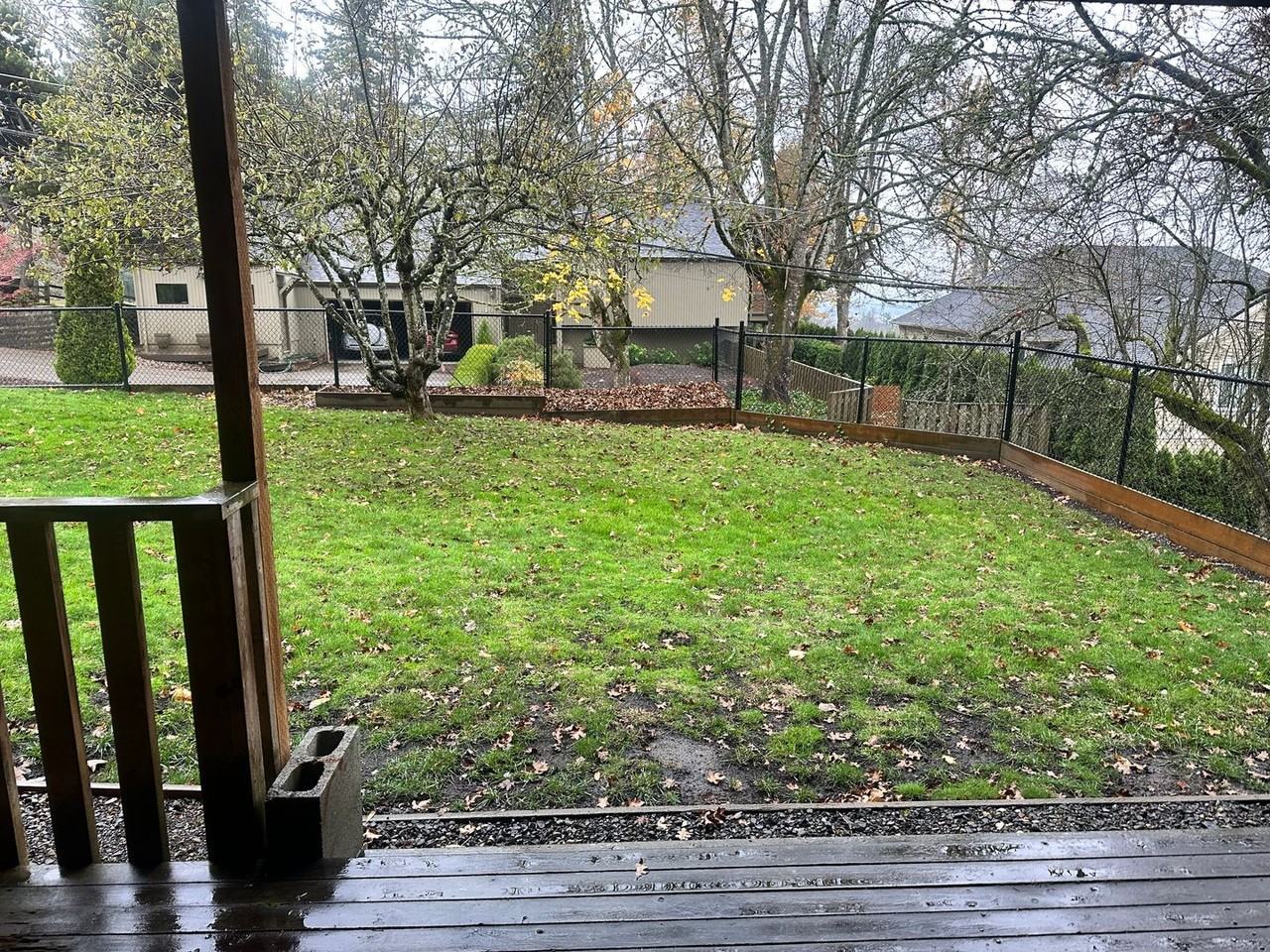 10380 Se Charlotte Dr #B - Photo 3 of 35