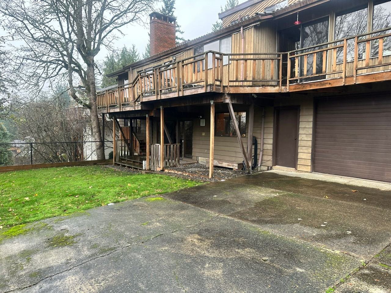 10380 Se Charlotte Dr #B - Photo 4 of 35