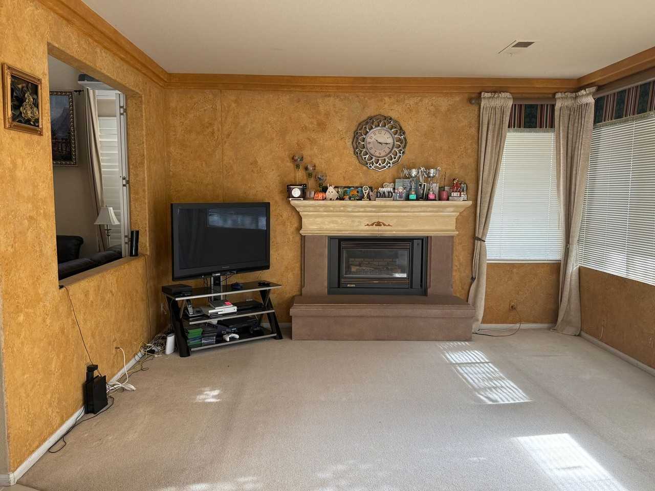 11373 Swan Canyon Rd - Photo 2 of 23