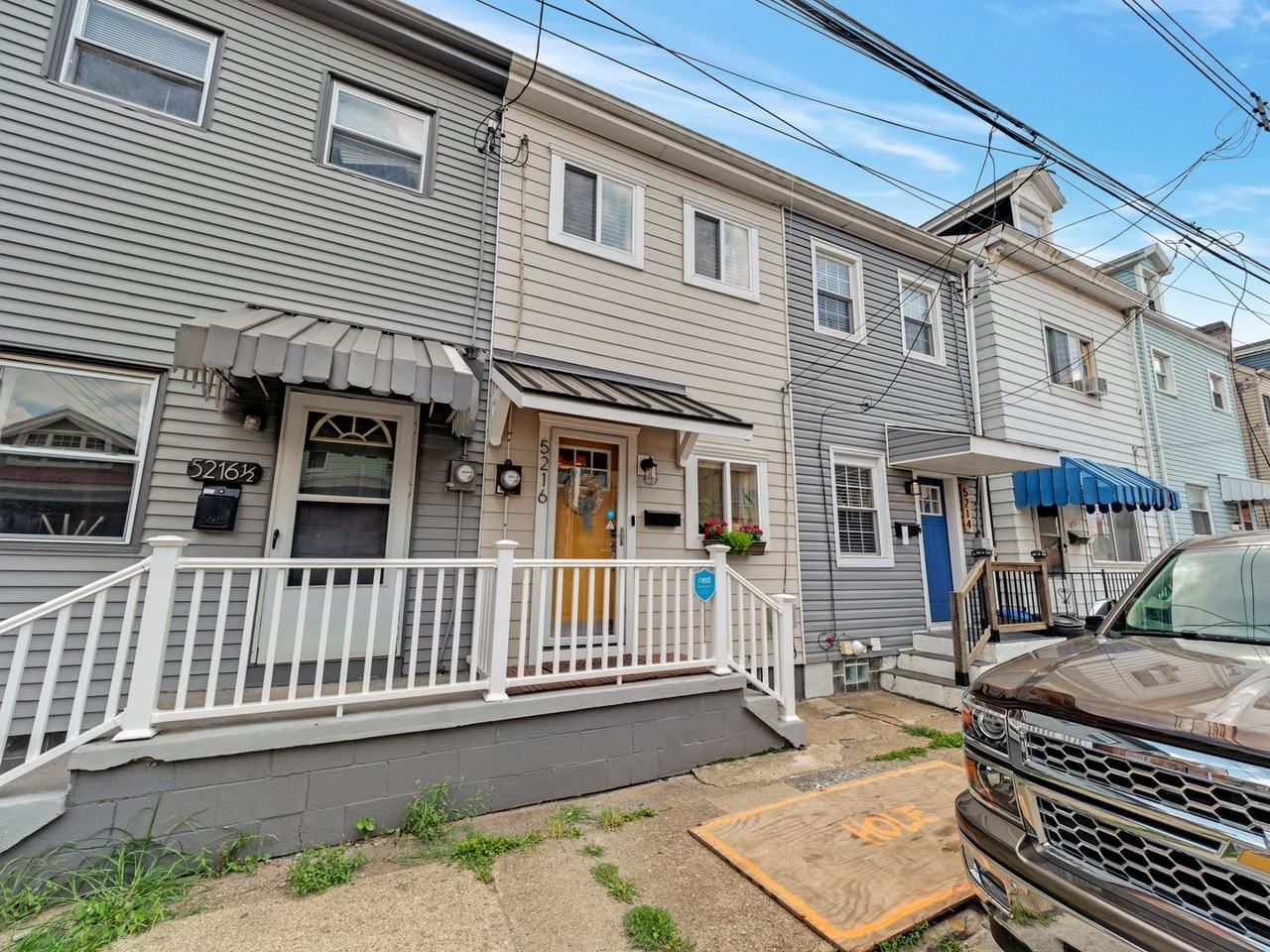 5216 Carnegie St - Photo 3 of 25