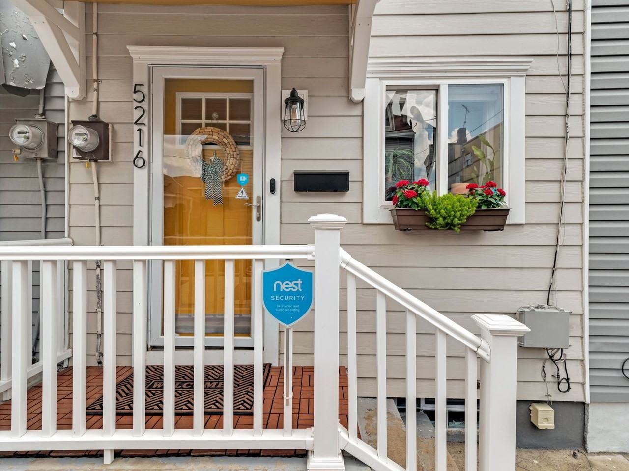 5216 Carnegie St - Photo 4 of 25