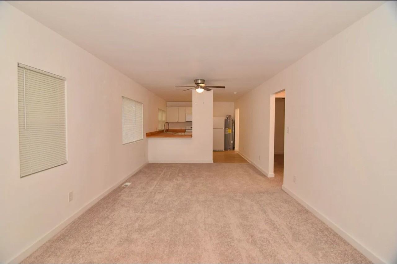 601 Jefferson Dr - Photo 4 of 16