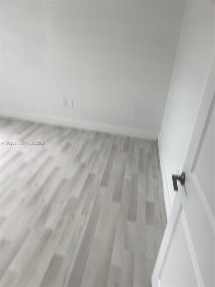 2755 Nw 191st Ter - Photo 3 of 18