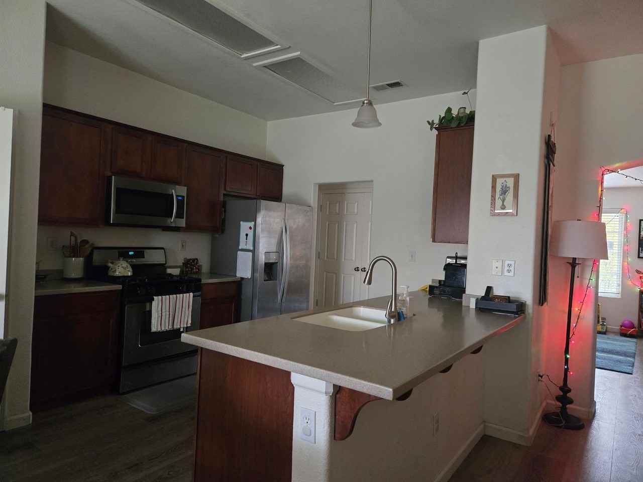 1818 W Picadilly Ln - Photo 5 of 15