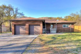 812 E Lake Rd - Photo 1 of 1