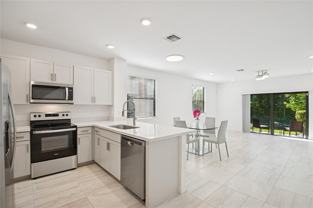 180 Se 5th Ct - Photo 1 of 1