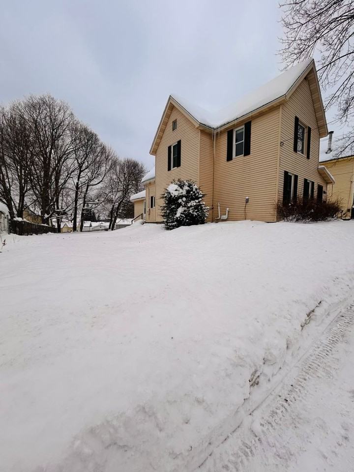 46 N Main St - Photo 2 of 50