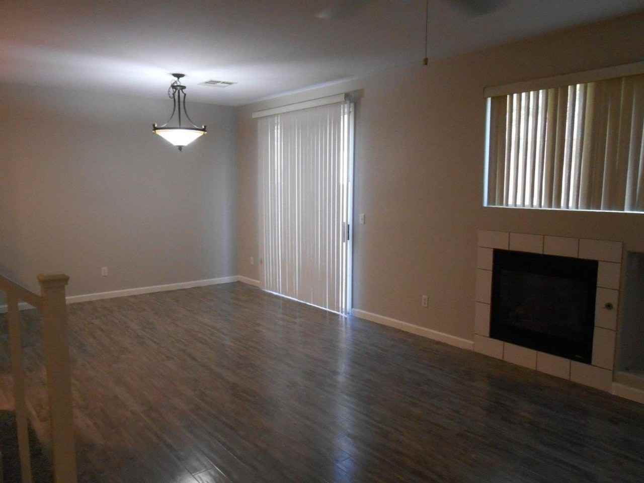 703 Respectful Ridge Ct - Photo 4 of 39